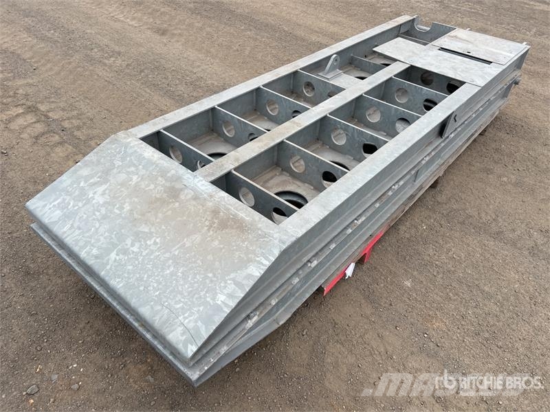 2.65 m Galvanized Trailer Ramps Other components