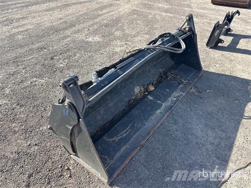 2000 mm Q/C Multi-Purpose Ag Tractor Bucket Other tractor accessories