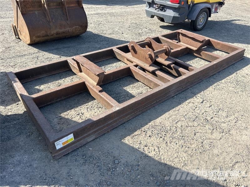 3500 mm Q/C Spreader Bar - Fits Case CX135 Other components