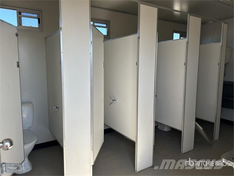  4.8 m x 3 m Skid-Mounted Portable Toilet Other components