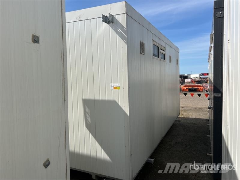  4.8 m x 3 m Skid-Mounted Portable Toilet Other components
