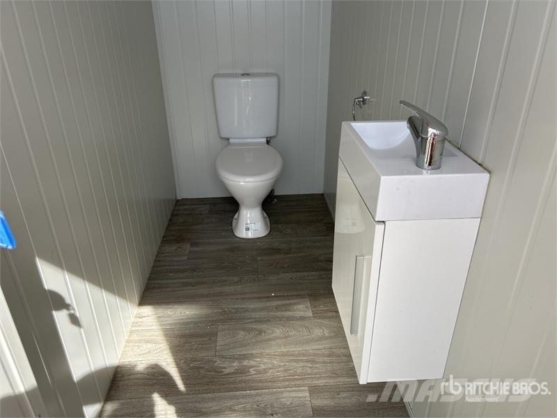  4.8 m x 3 m Skid-Mounted Portable Toilet Other components