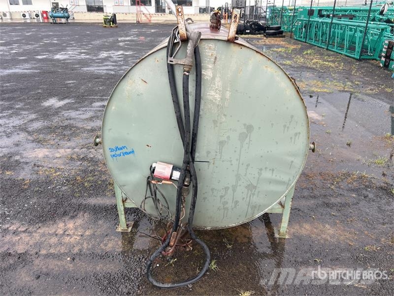  4000 L Skid Mounted Steel Diesel Fuel Tank Kraftstoff- und Zusatzstoffbehälter