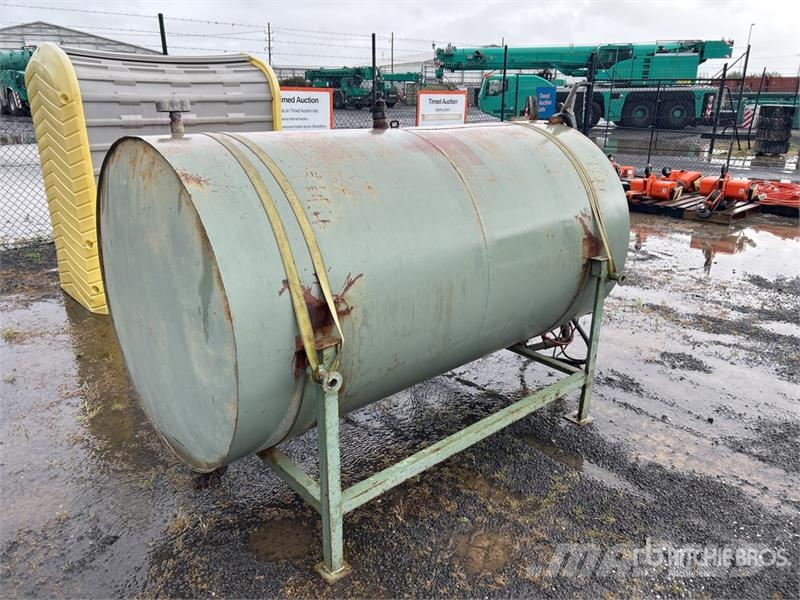 4000 L Skid Mounted Steel Diesel Fuel Tank Kraftstoff- und Zusatzstoffbehälter