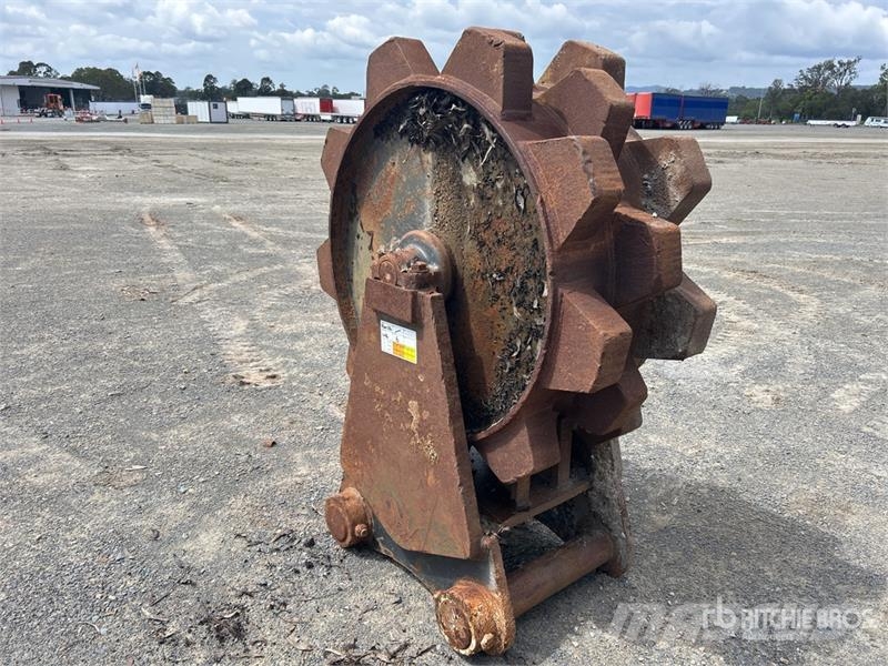  450 mm Q/C Excavator Compaction Wheel - Fits Hitac Other components