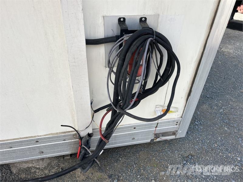 6.8 m Refrigerated Truck Body Ďalšie komponenty