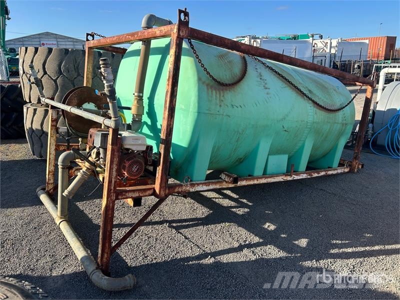 6800 L Poly Water Slip In Tank Kütusemahutid