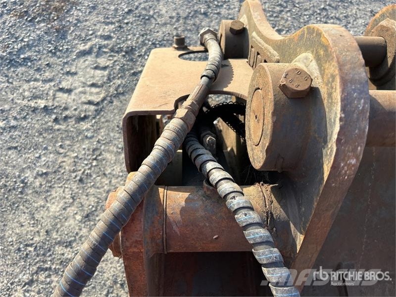  800 mm Q/C Hydraulic Excavator Grapple - Fits Case خطاطيف