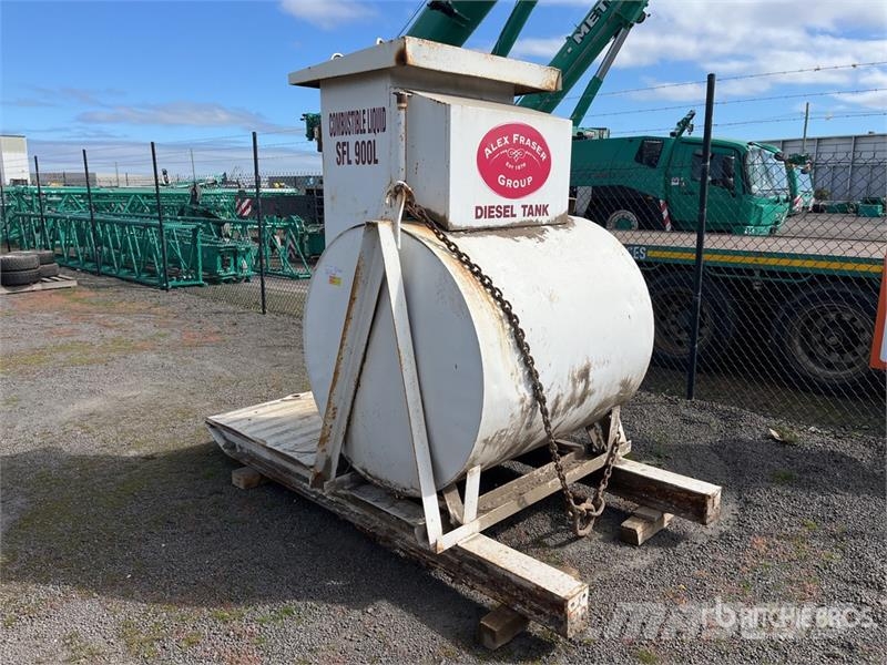 900 L Skid Mounted Steel Diesel Fuel Tank Fuel and additive tanks