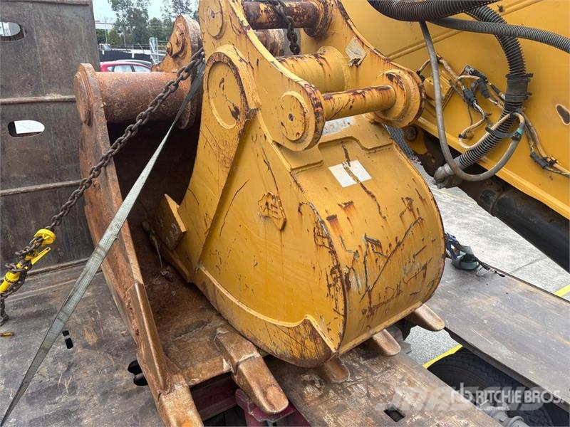 AE 600 mm Q/C Digging Excavator Bucket - Fits Cat  Buckets
