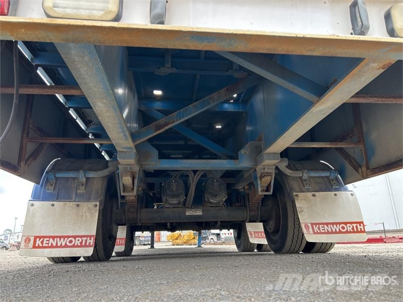 AFM 12.35 m Bogie/A Flatbed Trailer Flatbed/Dropside trailers