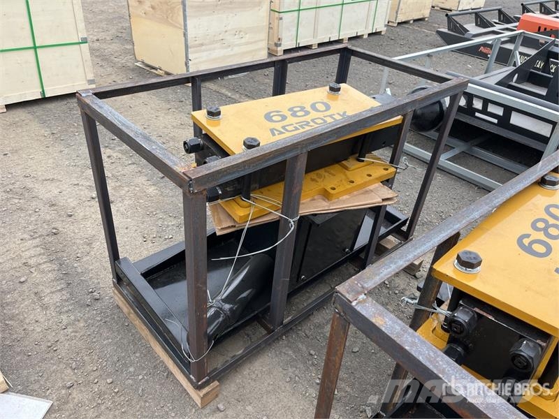 AGT PD680-PZ Hydraulic Skid Steer Post Driver (Unused) Fencing equipment
