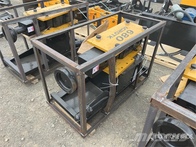 AGT PD680-PZ Hydraulic Skid Steer Post Driver (Unused) Fencing equipment