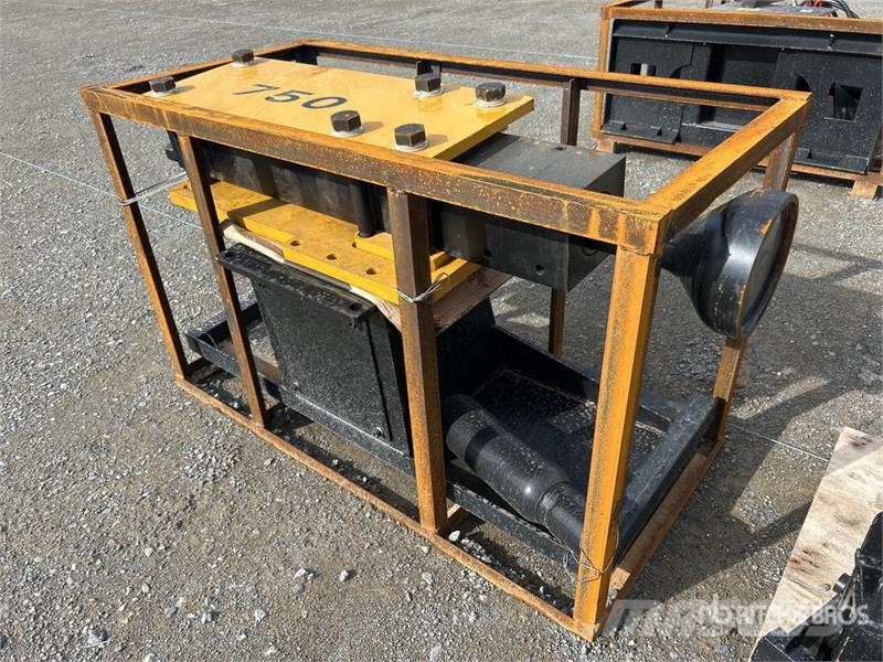 AGT PD750-PZ Skid Steer Post Pounder (Unused) مكونات أخرى