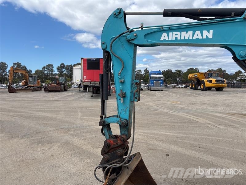 Airman AX48U-6A Mini Excavator Mini rýpadla < 7t