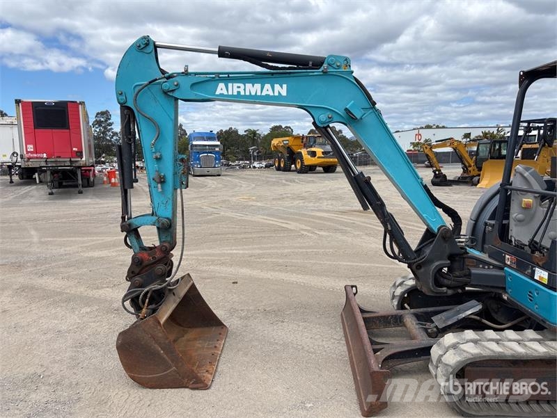 Airman AX48UG-6A Mini Excavator Mini excavators < 7t (Mini diggers)