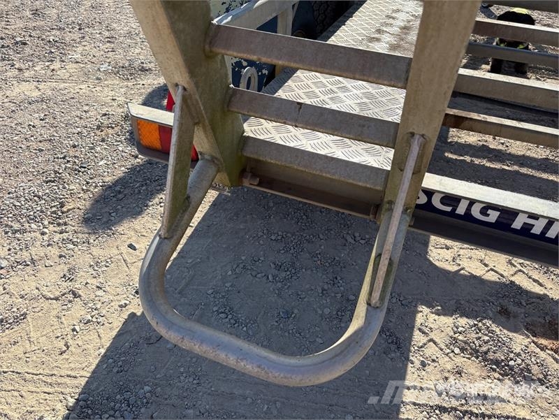  AllTrades 2.4 m T/A Equipment Trailer Rimorchio per il trasporto di veicoli