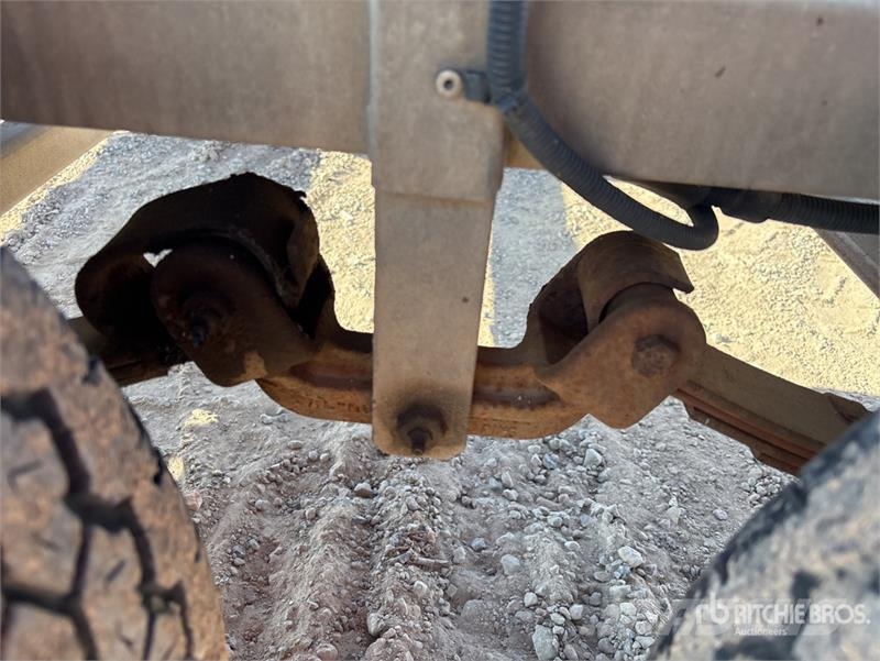  AllTrades 2.4 m T/A Equipment Trailer Rimorchio per il trasporto di veicoli