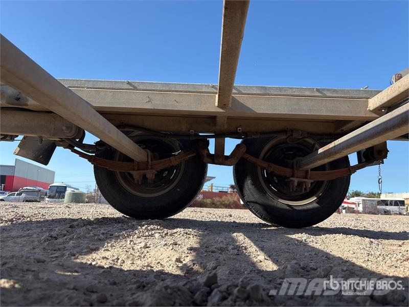  AllTrades 2.4 m T/A Equipment Trailer Rimorchio per il trasporto di veicoli