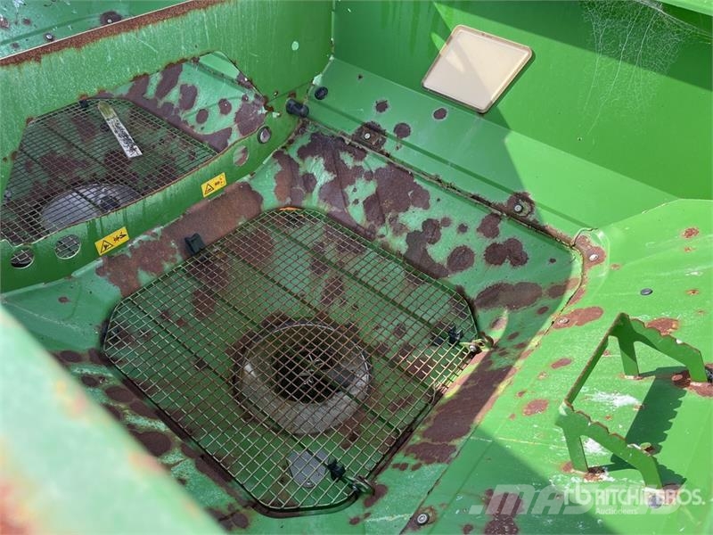 Amazone ZA-TS 3200 3-Point Fertilizer Spreader Самоходные опрыскиватели