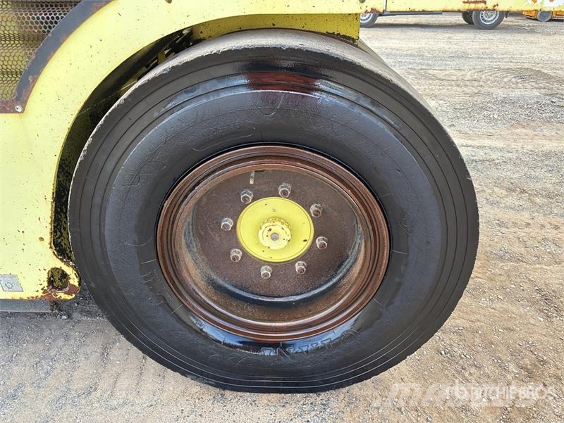 Ammann AP240 8 Wheel Pneumatic Roller Pneumatikus kerekes hengerek