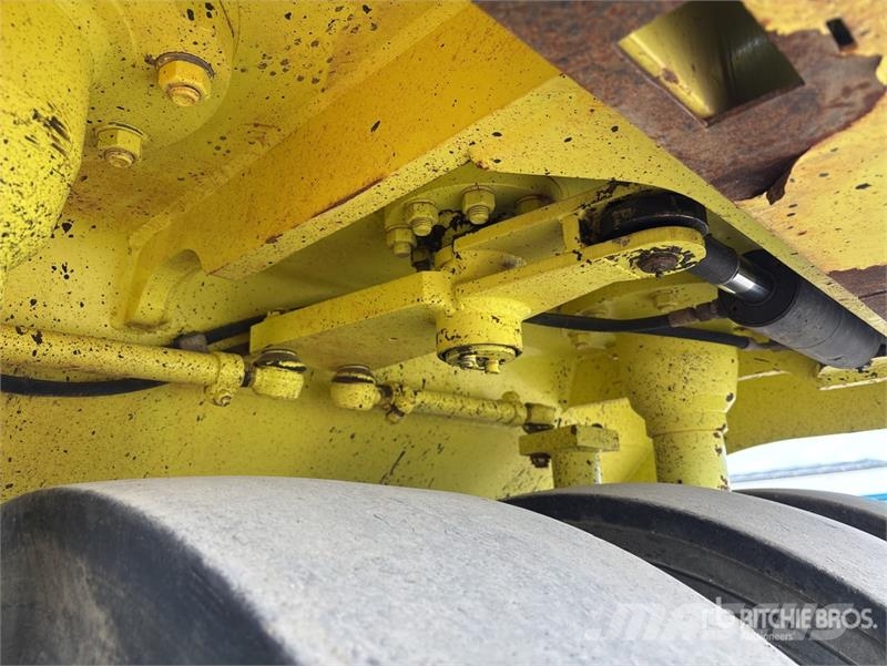 Ammann AP240 8 Wheel Pneumatic Roller Pneumatikus kerekes hengerek