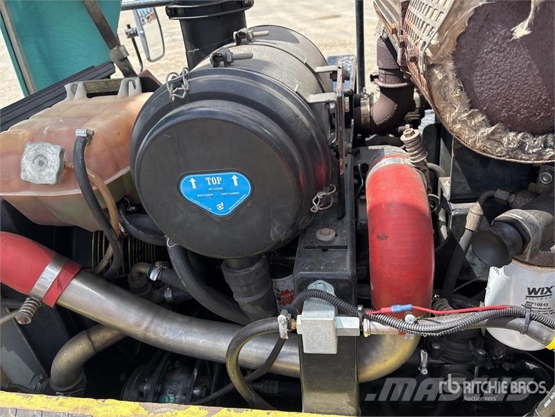 Ammann AP240 8 Wheel Pneumatic Roller Rulli gommati