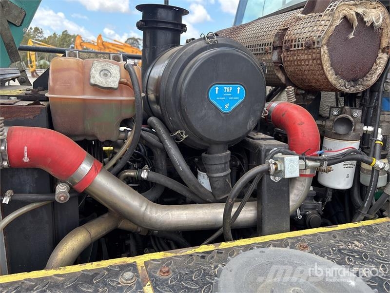 Ammann AP240 8 Wheel Pneumatic Roller Rulli gommati