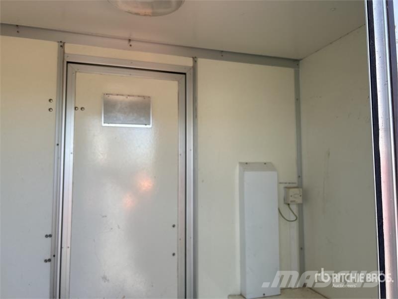 AMS S/A 3 Stage Decontamination Trailer Muud haagised