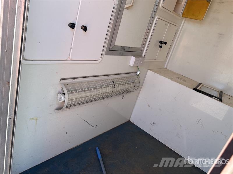 AMS S/A 3 Stage Decontamination Trailer Muud haagised