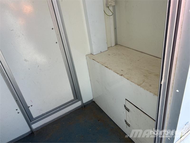 AMS S/A 3 Stage Decontamination Trailer Muud haagised