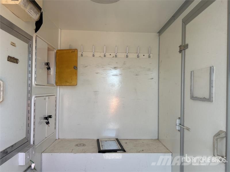 AMS S/A 3 Stage Decontamination Trailer Muud haagised