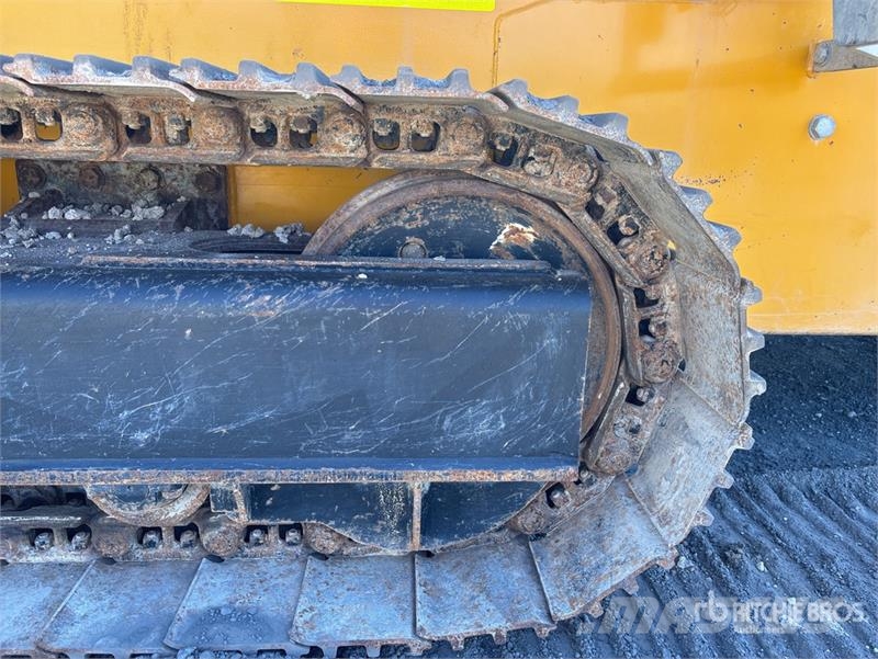 Andaconda DF518 Tracked Incline Scalping Screen Pl Screeners