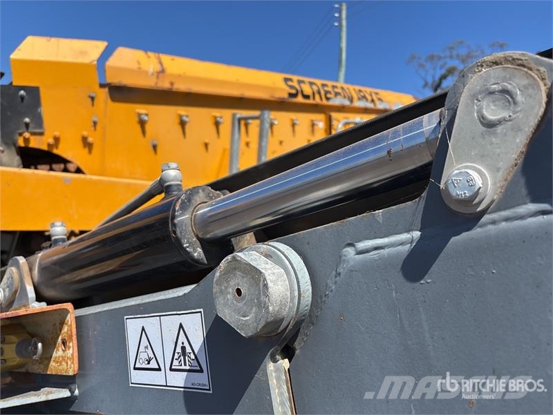 Andaconda DF518 Tracked Incline Scalping Screen Pl Screeners