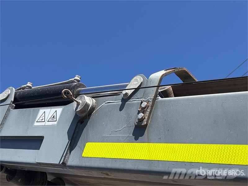 Andaconda DF518 Tracked Incline Scalping Screen Pl Screeners