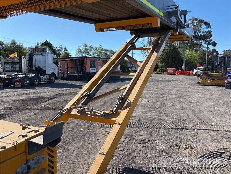 Andaconda TR7542 1030 mm x 22 m Tracked Stacking C Diger
