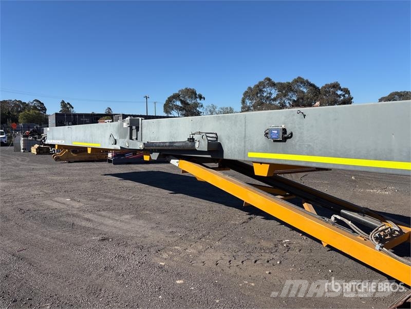 Andaconda TR7542 1030 mm x 22 m Tracked Stacking C Diger