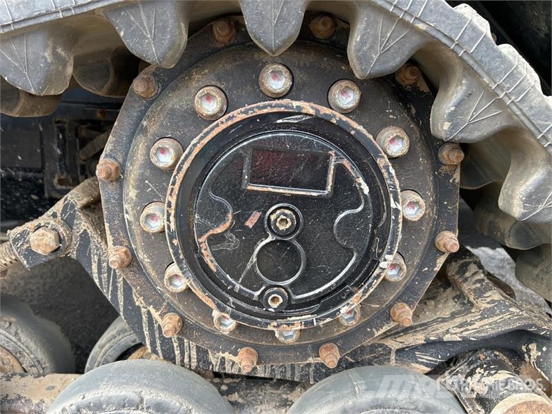 ASV VT70HO Compact Track Loader Liukuohjatut kuormaajat