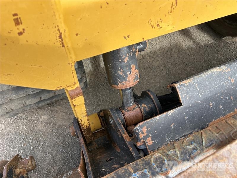 ASV VT70HO Compact Track Loader Liukuohjatut kuormaajat