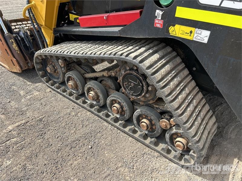 ASV VT70HO Compact Track Loader Liukuohjatut kuormaajat