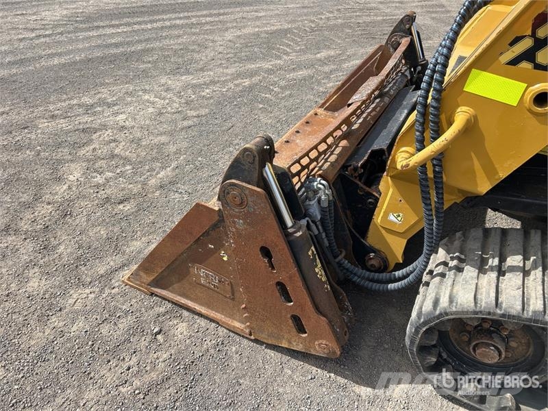 ASV VT70HO Compact Track Loader Liukuohjatut kuormaajat