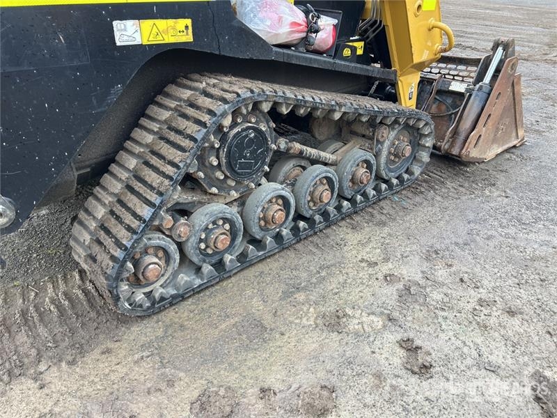 ASV VT70HO Two-Speed Compact Track Loader Kompaktrakodók