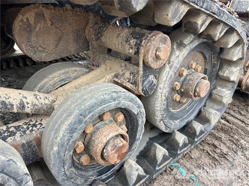 ASV VT70HO Two-Speed Compact Track Loader Kompaktrakodók