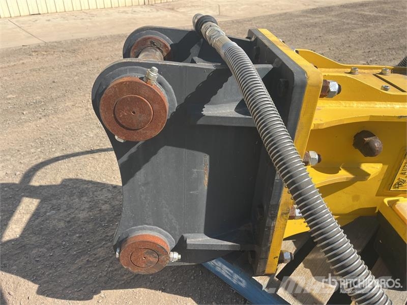  Aussie Buckets ABHRB-570 Q/C Hydraulic Breaker مطارق / كسارات