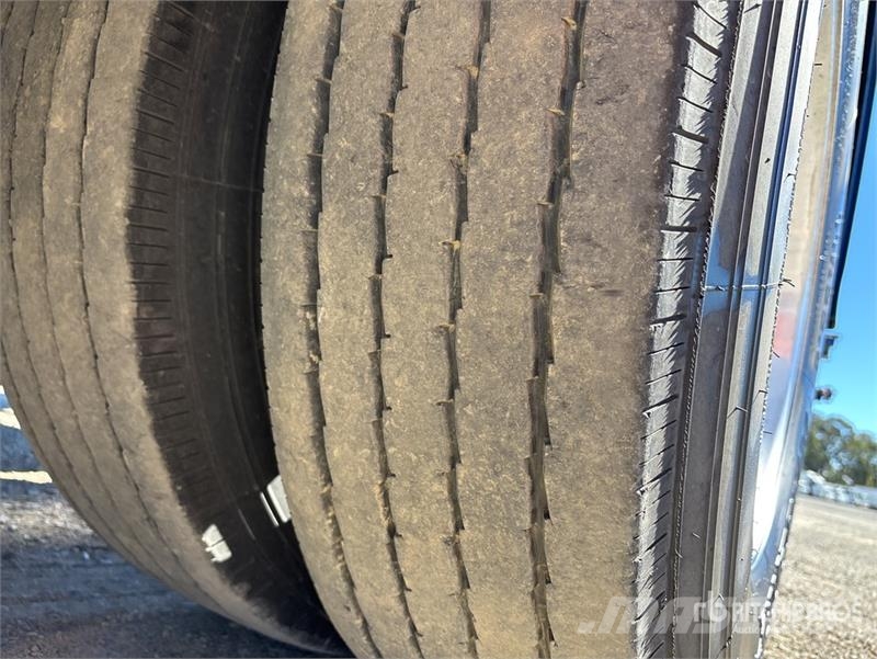  Austate 12.2 m Tri/A Container Trailer مقطورات حاويات