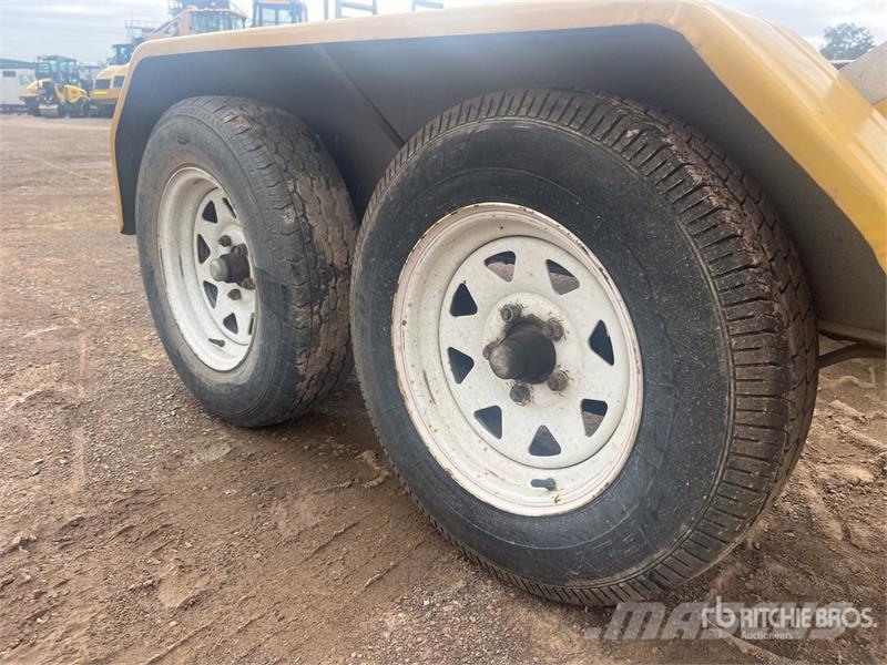  Auswide Equipment 2.1 m T/A Gooseneck Utility Trai 其他拖车