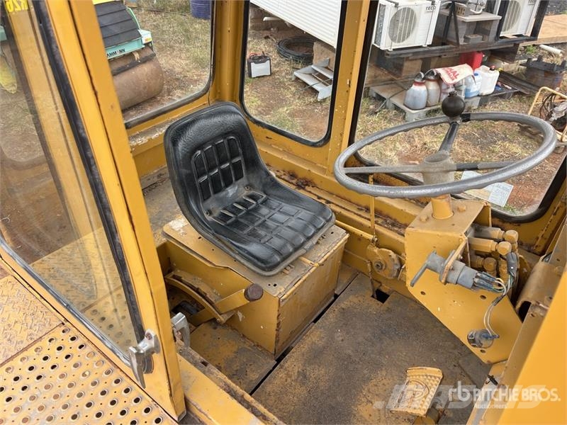 Aveling Barford 3 Wheel Roller معدات البناء - غير ذلك