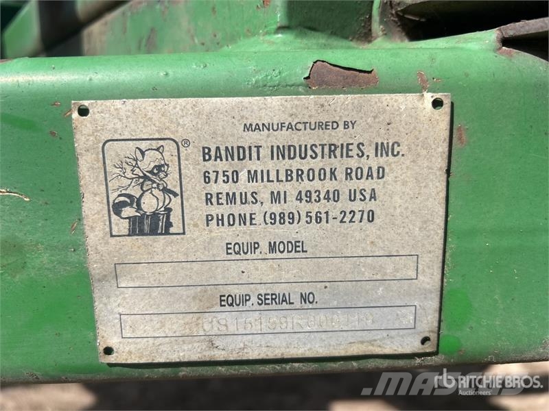 Bandit 150XP Tow-Behind S/A Wood Chipper Fa aprítók