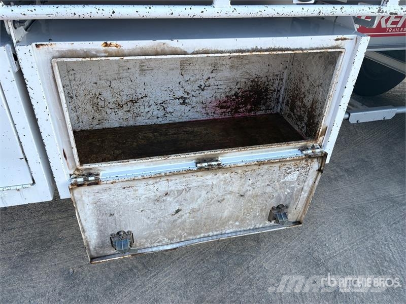 Barker 13.2 m Tri/A Flatbed Trailer Flatbed/Dropside trailers