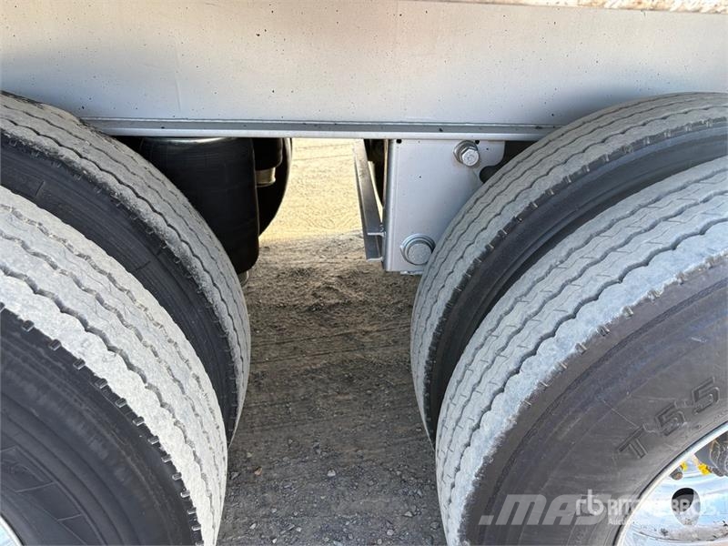 Barker 13.2 m Tri/A Flatbed Trailer Flatbed/Dropside trailers